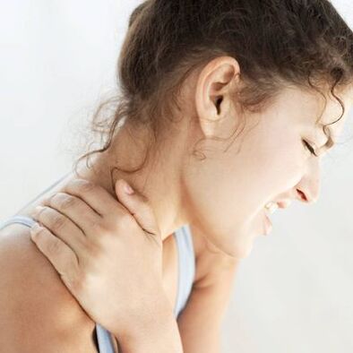 neck pain in a girl a symptom of osteochondrosis